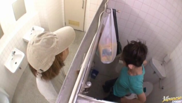 A Surprise Doggy Style Toilet Fuck For Miku Hasegawa.